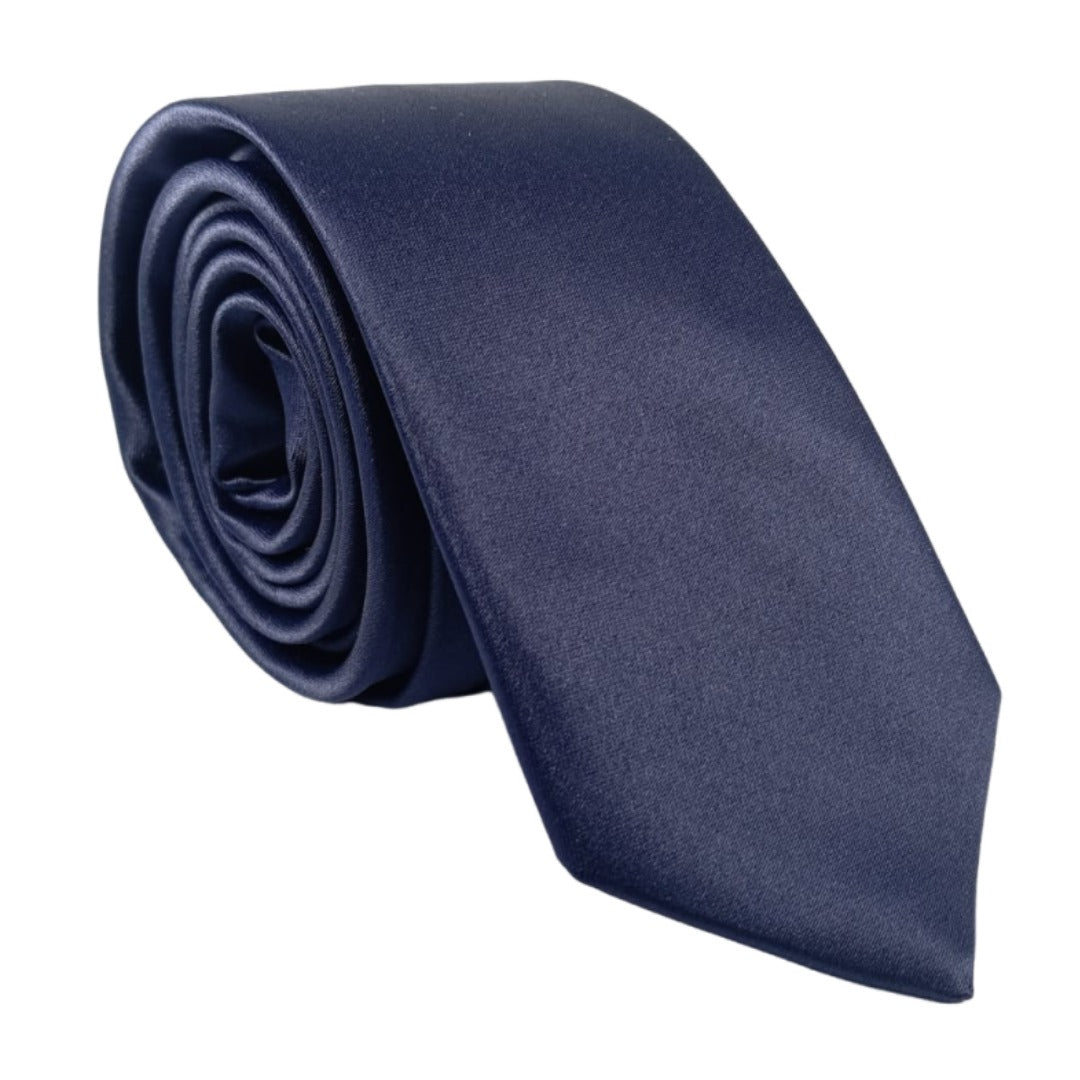 Gravata Tradicional Lisa Azul Marinho